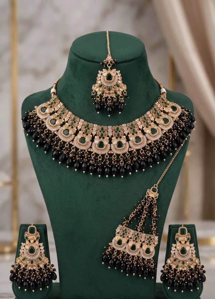 Black Emerald Bridal Set by Hamza Jewells